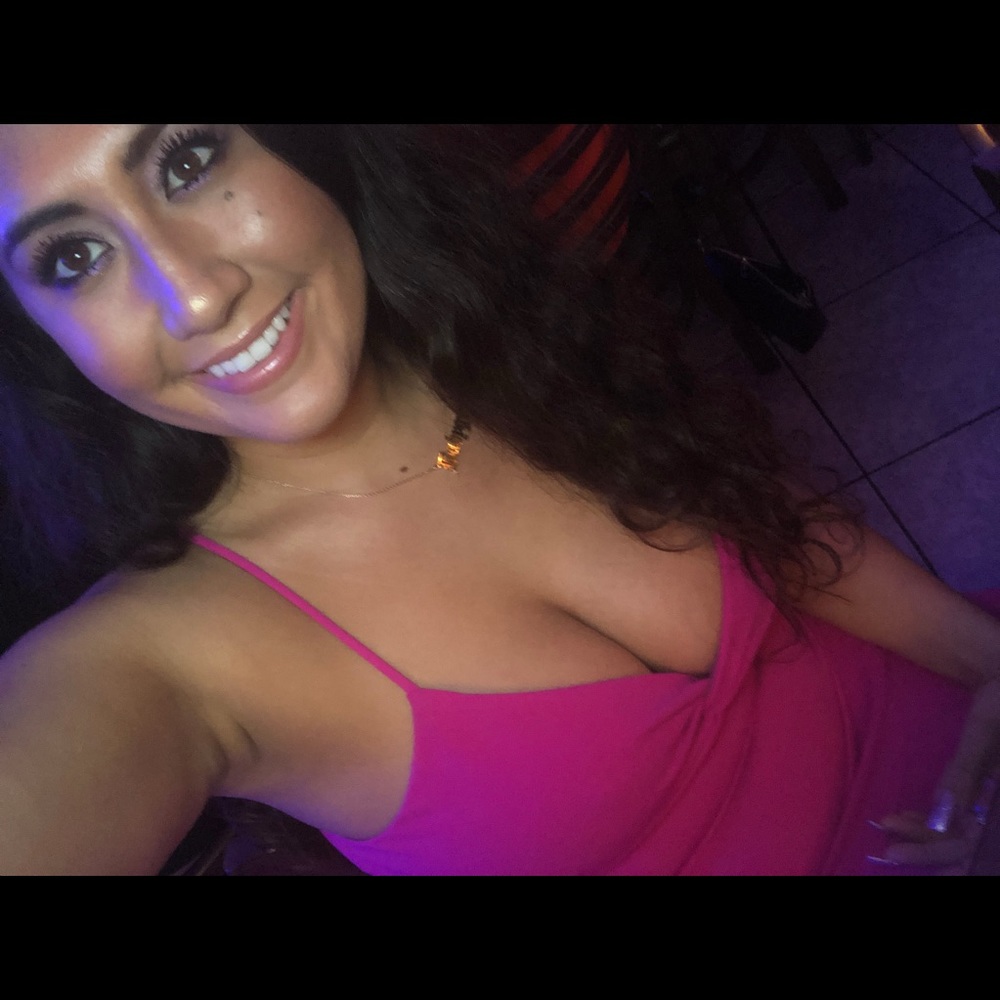 Meet your Posher, Jasmine